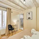 Cozy Center Of *