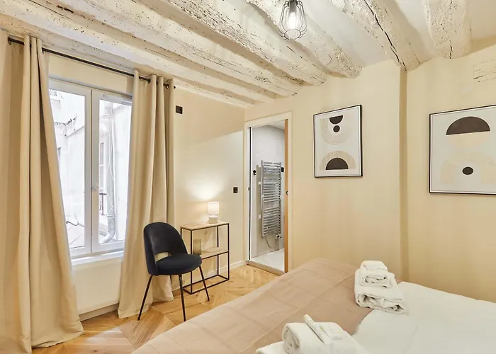 Cozy Center Of *